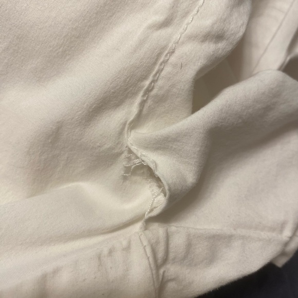 Y2K White Pants Woman’s Cargo Style. It has no label but I’m assuming it’s a S/M - Picture 16 of 16